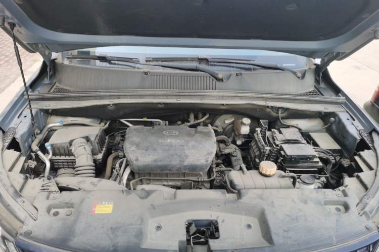 Used Wuling Asta 2021 1.5T CVT Star曜 Edition Engine Bay