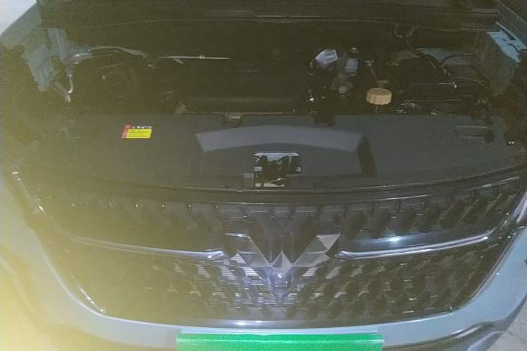 Used Wuling Asta 2021 1.5T CVT Starlight Edition Engine Bay