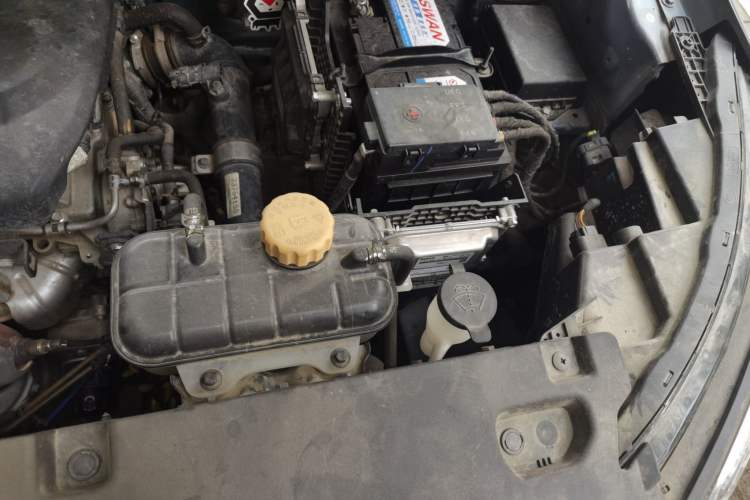 Used Wuling Asta 2021 1.5T CVT Star曜 Edition Engine Bay Left