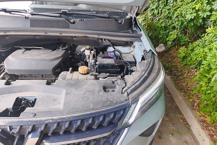 Used Wuling Asta 2021 1.5T CVT Starlight Edition Engine Bay Left