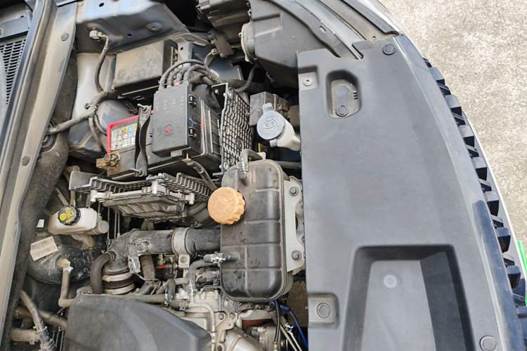 Used Wuling Asta 2021 1.5T Manual Xingyue Edition Engine Bay Left