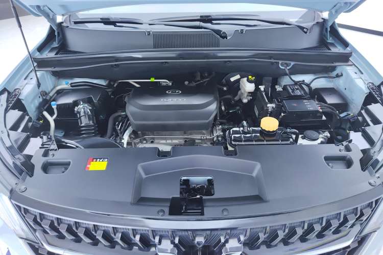 Used Wuling Asta 2021 1.5T CVT Star曜 Edition Engine Bay