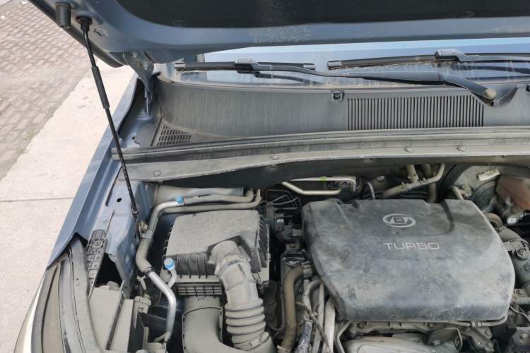 Used Wuling Asta 2021 1.5T CVT Star曜 Edition Engine Bay Right