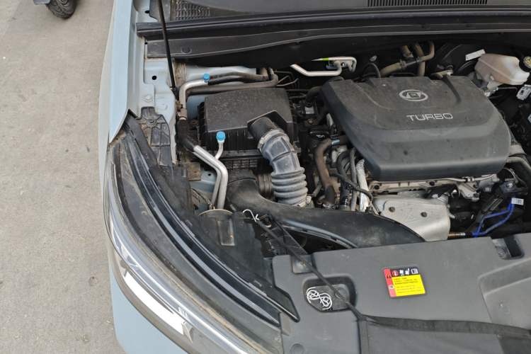 Used Wuling Asta 2021 1.5T Manual Starlight Edition Engine Bay Right