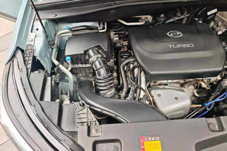 Used Wuling Asta 2021 1.5T CVT Starlight Edition Engine Bay Right