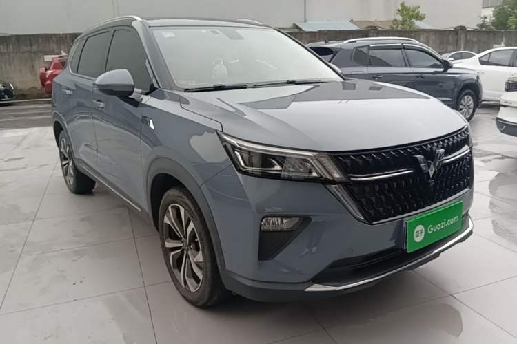 Used Wuling Asta 2021 1.5T CVT Starlight Edition Exterior 1
