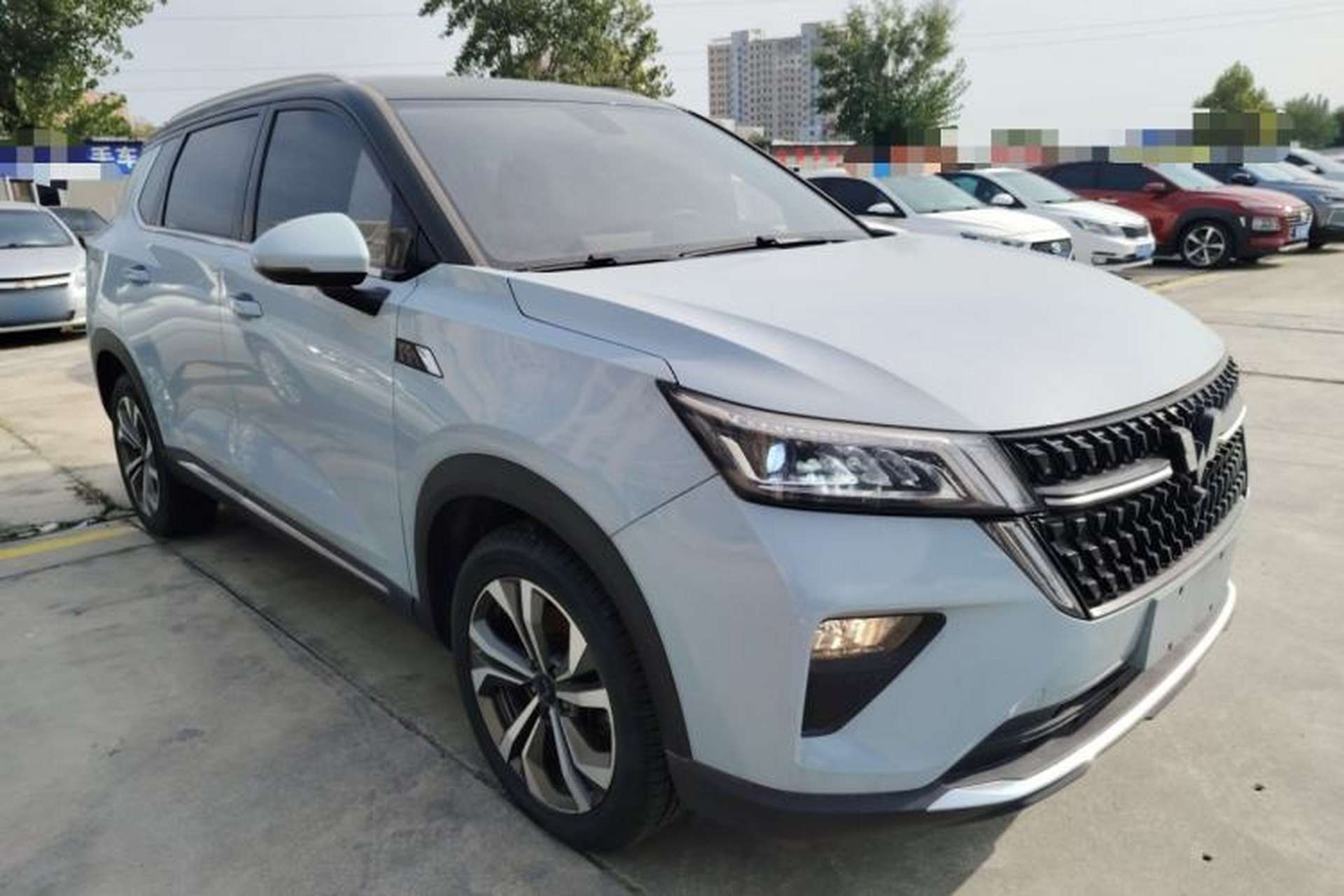 Used Wuling Asta 2021 1.5T CVT Starlight Edition Exterior 2