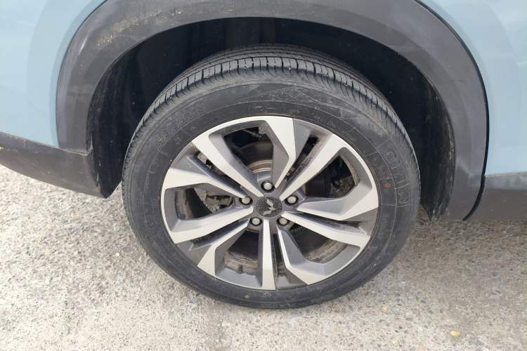 Used Wuling Asta 2021 1.5T CVT Star曜 Edition Exterior 2