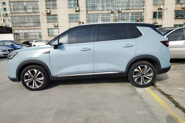 Used Wuling Asta 2021 1.5T CVT Starlight Edition Exterior 3