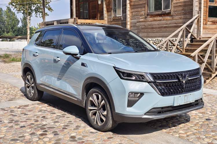 Used Wuling Asta 2021 1.5T CVT Star曜 Edition Exterior 4
