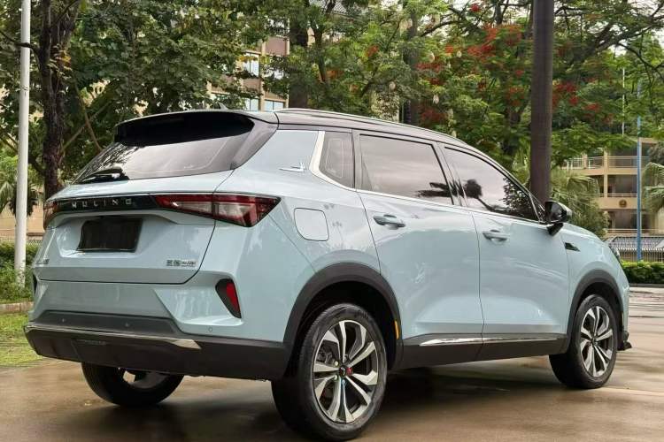 Used Wuling Asta 2021 1.5T CVT Starlight Edition Exterior 6