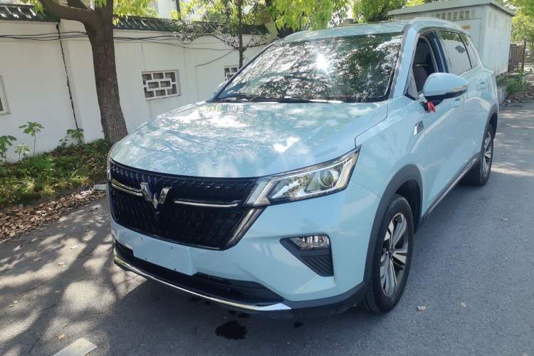Used Wuling Asta 2021 1.5T Manual Starlight Edition Guazi used car, China used car export, Used car for sale, Used Wuling cars, Cheapest cars for sale