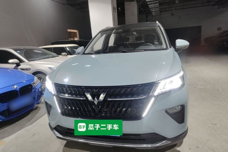 Used Wuling Asta 2021 1.5T CVT Starlight Edition Front
