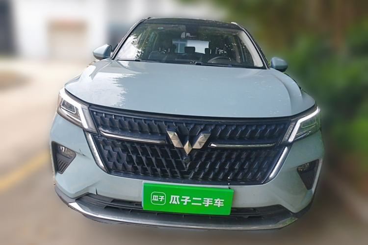 Used Wuling Asta 2021 1.5T CVT Starlight Edition Front
