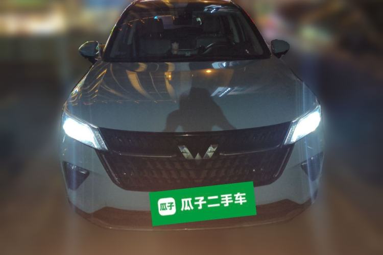 Used Wuling Asta 2021 1.5T CVT Starlight Edition Front
