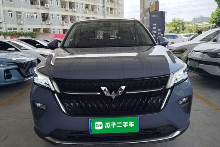 Used Wuling Asta 2021 1.5T CVT Starlight Edition Front