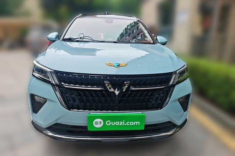 Used Wuling Asta 2021 1.5T CVT Starlight Edition Front