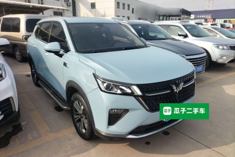 Used Wuling Asta 2021 1.5T Manual Starlight Edition Front Right 45 Deg