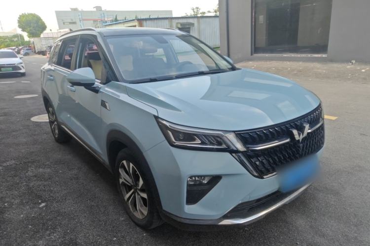 Used Wuling Asta 2021 1.5T CVT Star-Yao Edition Front Right 45 Deg