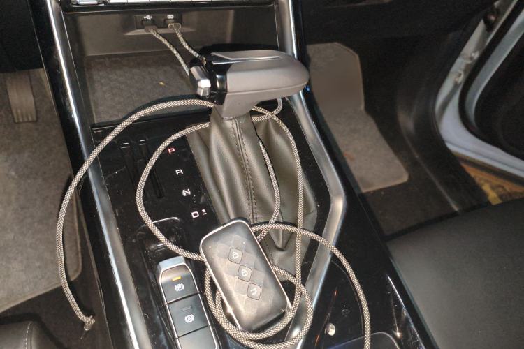 Used Wuling Asta 2021 1.5T CVT Starlight Edition Gear Lever