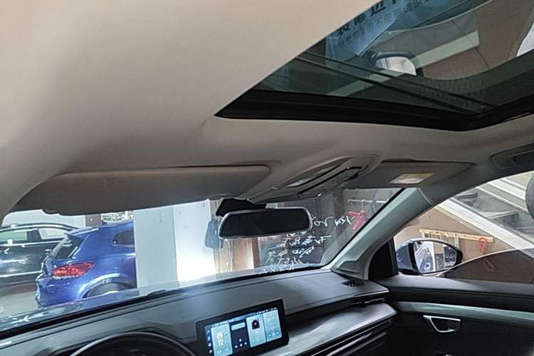 Used Wuling Asta 2021 1.5T CVT Star-Yao Edition Headliner