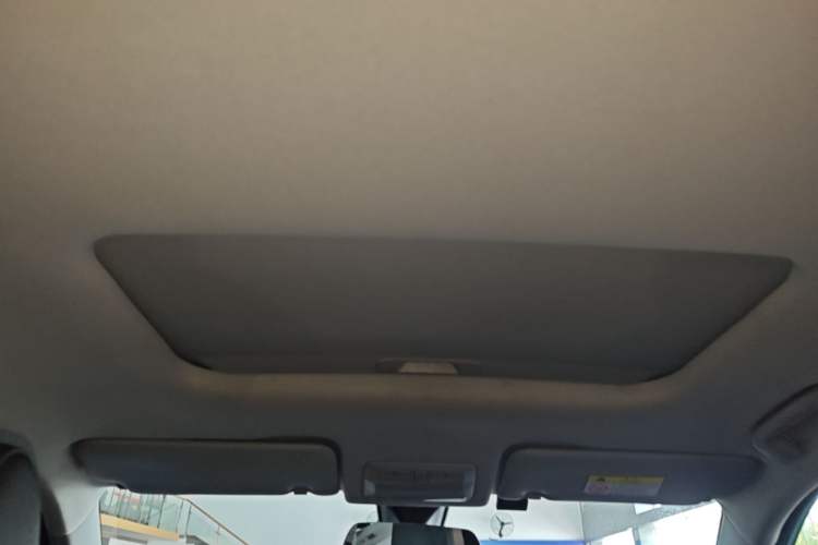 Used Wuling Asta 2021 1.5T CVT Starlight Edition Headliner