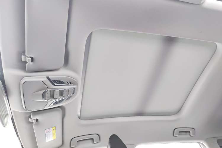 Used Wuling Asta 2021 1.5T CVT Star曜 Edition Headliner