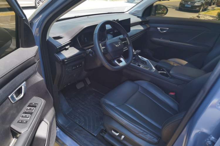 Used Wuling Asta 2021 1.5T CVT Star曜 Edition Interior 2