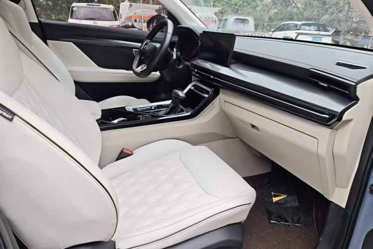 Used Wuling Asta 2021 1.5T CVT Star曜 Edition Interior 3