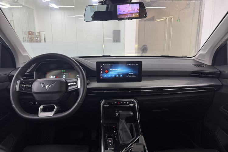 Used Wuling Asta 2021 1.5T CVT Starlight Edition Interior 9