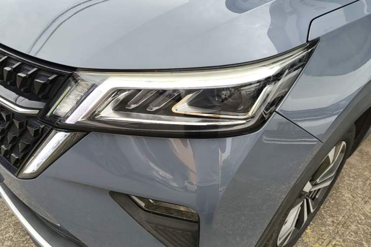 Used Wuling Asta 2021 1.5T CVT Star曜 Edition Left Front Headlight