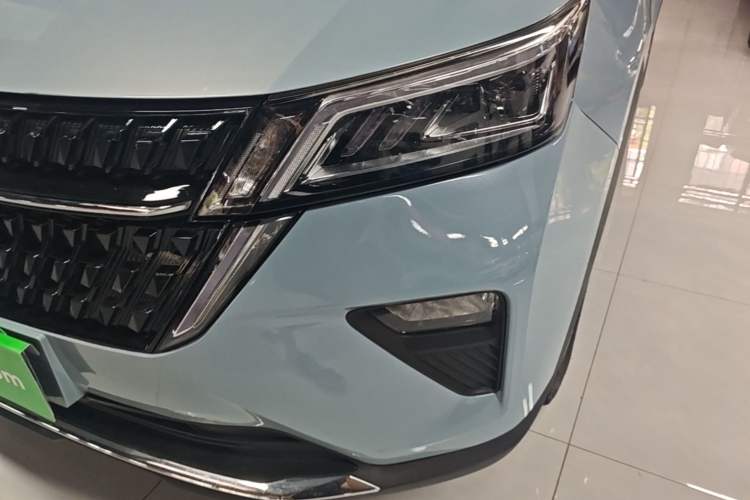 Used Wuling Asta 2021 1.5T CVT Starlight Edition Left Front Headlight