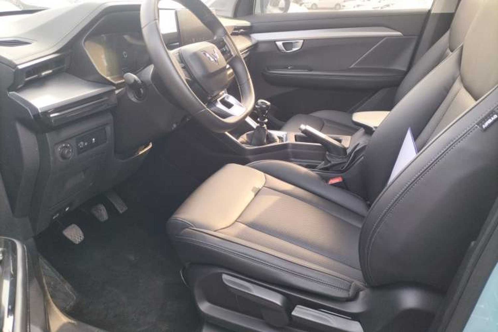 Used Wuling Asta 2021 1.5T Manual Starlight Edition Left Front Seat