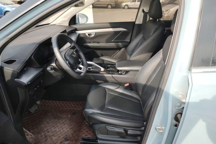 Used Wuling Asta 2021 1.5T CVT Starlight Edition Left Front Seat