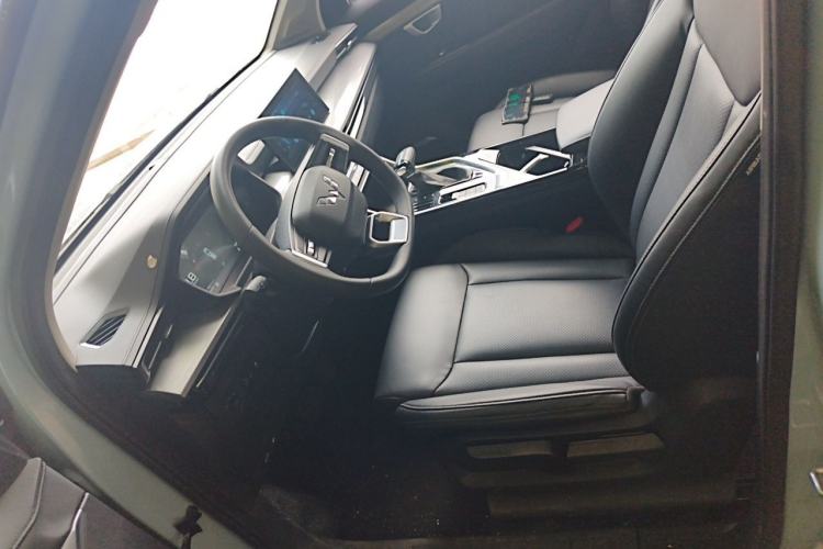 Used Wuling Asta 2021 1.5T CVT Starlight Edition Left Front Seat
