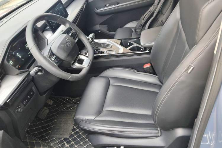 Used Wuling Asta 2021 1.5T CVT Star曜 Edition Left Front Seat