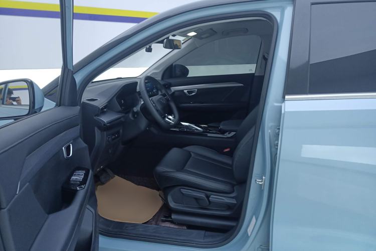 Used Wuling Asta 2021 1.5T CVT Starlight Edition Left Front Seat