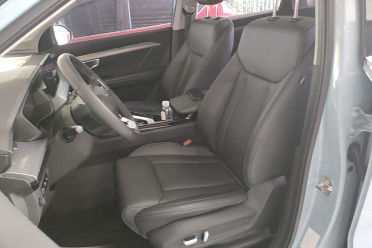 Used Wuling Asta 2021 1.5T CVT Star曜 Edition Left Front Seat