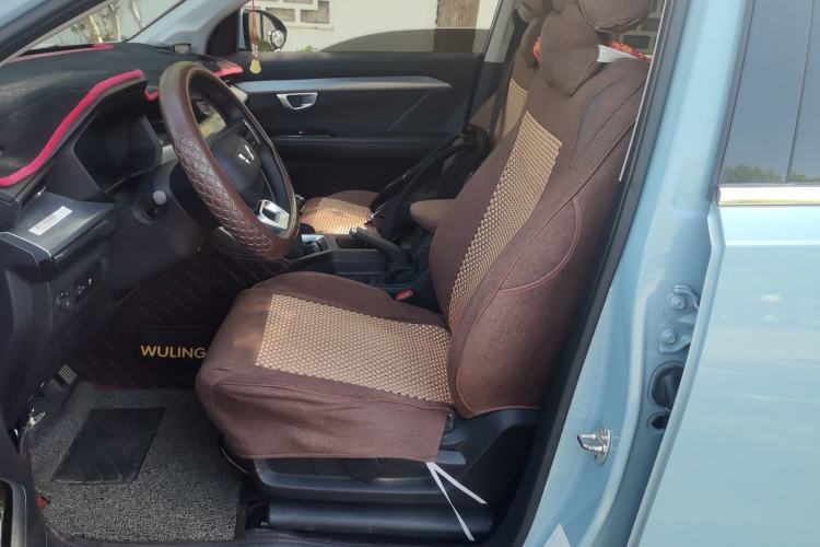 Used Wuling Asta 2021 1.5T Manual Starlight Edition Left Front Seat