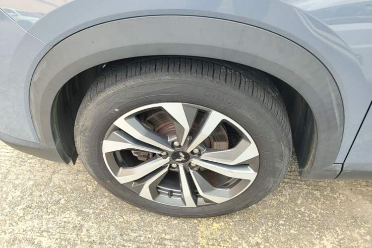 Used Wuling Asta 2021 1.5T CVT Star曜 Edition Left Front Wheel Hub
