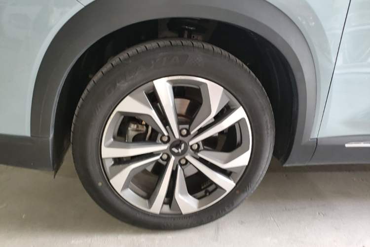 Used Wuling Asta 2021 1.5T CVT Star曜 Edition Left Front Wheel Hub