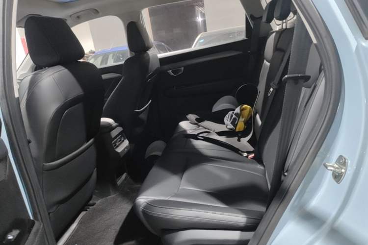 Used Wuling Asta 2021 1.5T CVT Starlight Edition Left Rear Seat