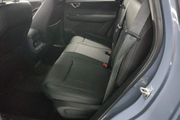 Used Wuling Asta 2021 1.5T CVT Starlight Edition Left Rear Seat