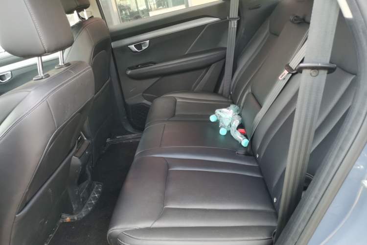 Used Wuling Asta 2021 1.5T CVT Star曜 Edition Left Rear Seat
