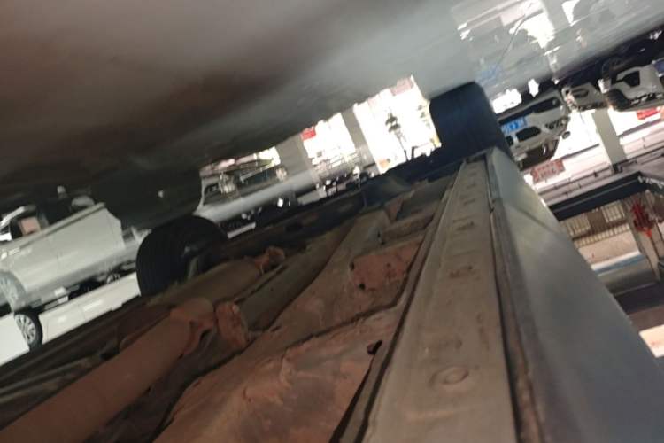 Used Wuling Asta 2021 1.5T CVT Starlight Edition Left Side Sill