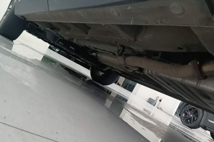 Used Wuling Asta 2021 1.5T CVT Starlight Edition Left Side Sill