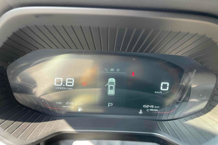 Used Wuling Asta 2021 1.5T CVT Star曜 Edition Odometer Close Up