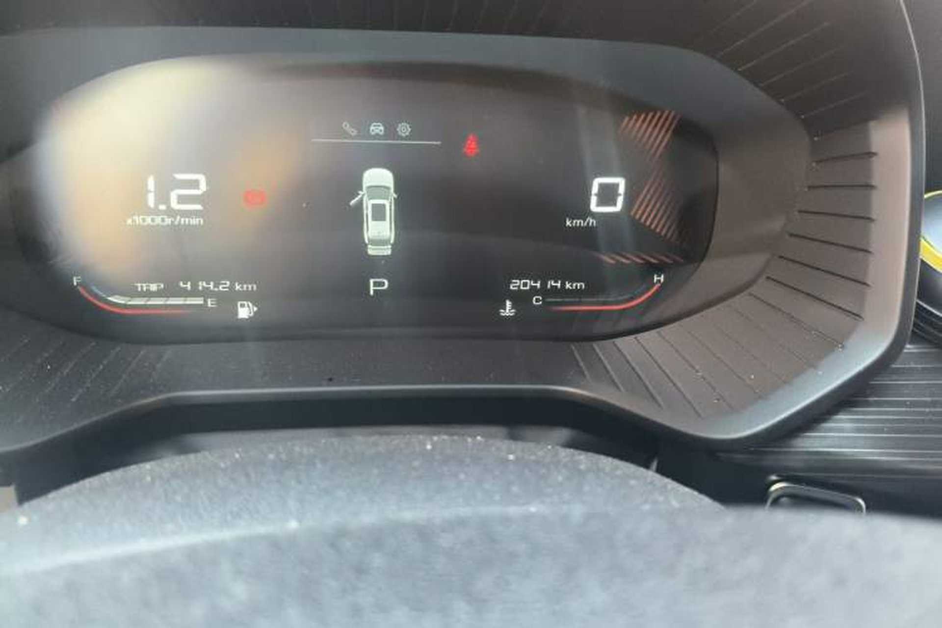 Used Wuling Asta 2021 1.5T CVT Star曜 Edition Odometer Close Up