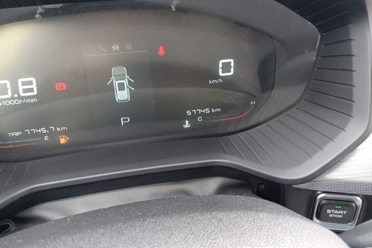 Used Wuling Asta 2021 1.5T CVT Star曜 Edition Odometer Close Up