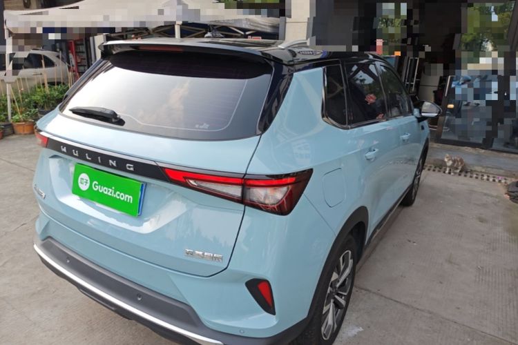 Used Wuling Asta 2021 1.5T CVT Starlight Edition Rear Right 45 Deg